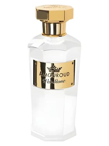 Frasco del perfume Wet Stone de Amouroud — fragancia unisex