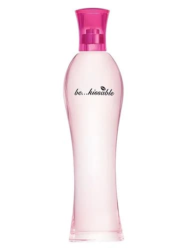 Frasco del perfume Be Kissable de Avon — fragancia femenino