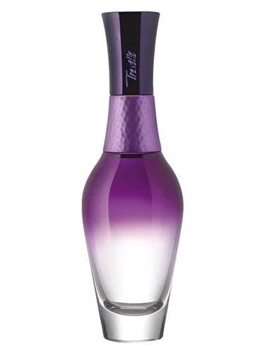 Frasco del perfume Treselle Seduction de Avon — fragancia femenino