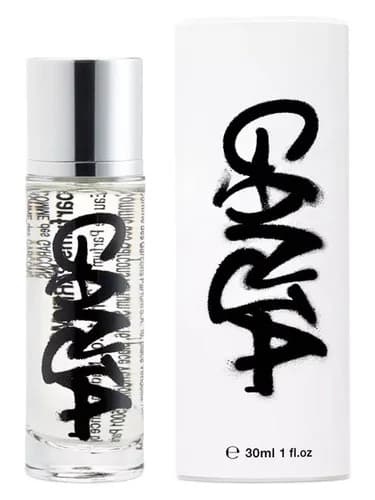 Frasco del perfume Ganja de Comme Des Garcons — fragancia unisex