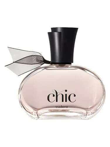 Frasco del perfume Chic de Eudora — fragancia femenino