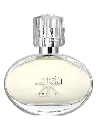 Frasco del perfume Lucia de Oriflame — fragancia femenino