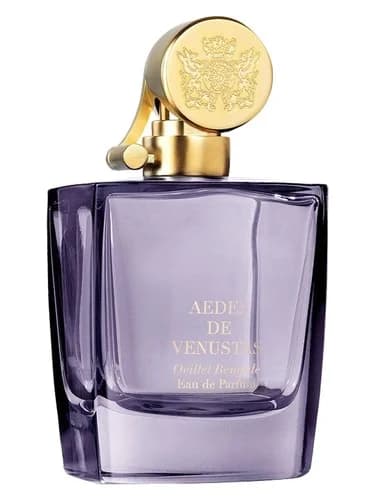 Frasco del perfume Oeillet Bengale de Aedes De Venustas — fragancia unisex