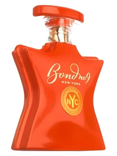 Frasco del perfume Little Italy de Bond No 9 — fragancia unisex