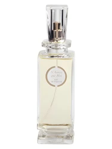 Frasco del perfume N Aimez Que Moi de Caron — fragancia femenino