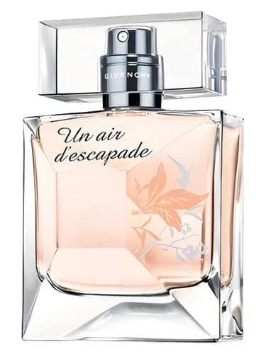 Frasco del perfume Un Air D Escapade 2015 de Givenchy — fragancia femenino