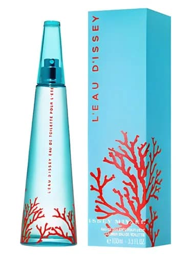Frasco del perfume L Eau D Issey Eau D Ete 2011 de Issey Miyake — fragancia femenino