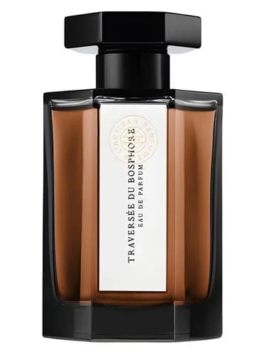 Frasco del perfume Traversee Du Bosphore de L Artisan Parfumeur — fragancia unisex