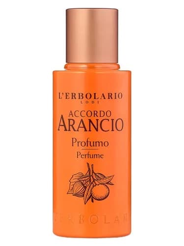 Frasco del perfume Accordo Arancio de L Erbolario — fragancia unisex