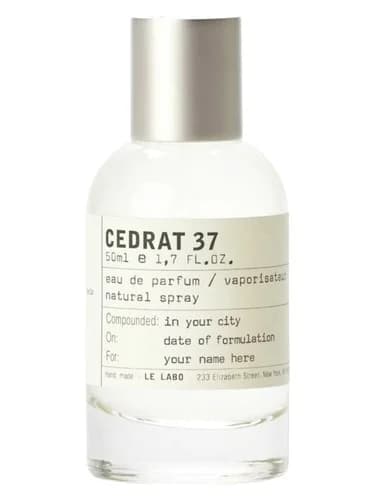 Frasco del perfume Cedrat 37 Berlin de Le Labo — fragancia unisex