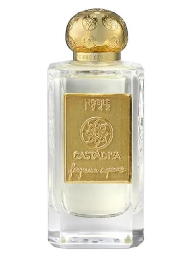 Frasco del perfume Casta Diva de Nobile 1942 — fragancia femenino